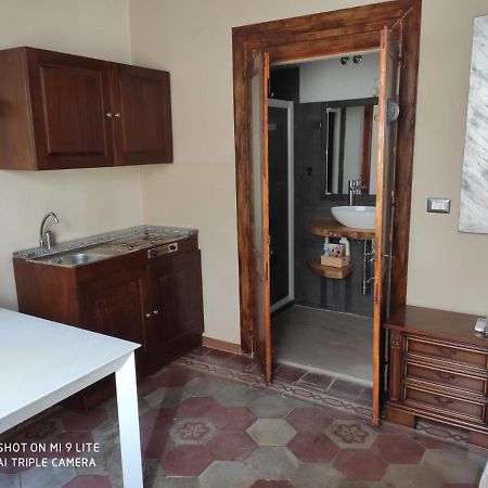 Zed-House Apartamento Nizza Monferrato Exterior foto