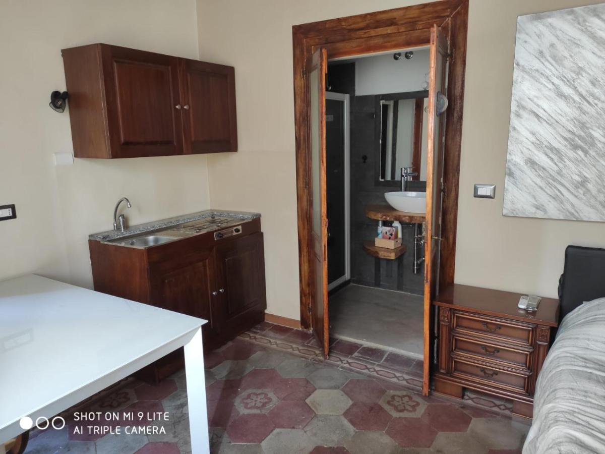 Zed-House Apartamento Nizza Monferrato Exterior foto