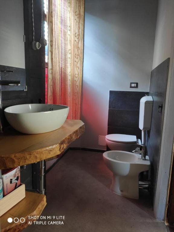 Zed-House Apartamento Nizza Monferrato Exterior foto
